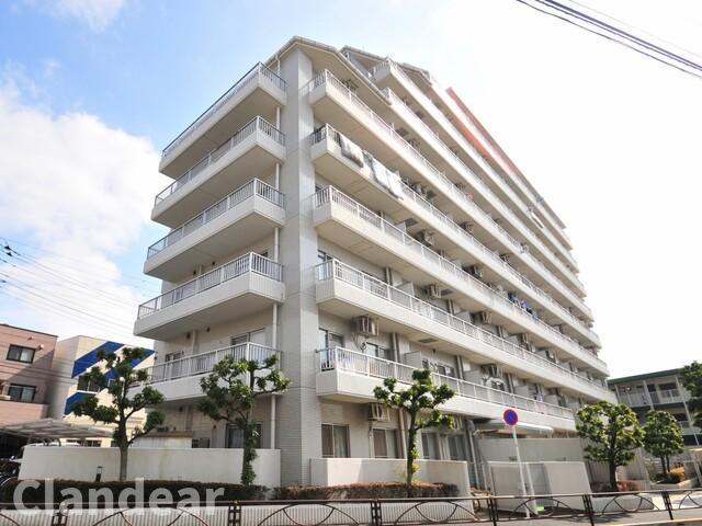 グローリア初穂お花茶屋の外観|駅徒歩4分、SRC造の堅牢さと安心管理が魅力。暮らしやすさと資産性を兼ね備えたマンションです