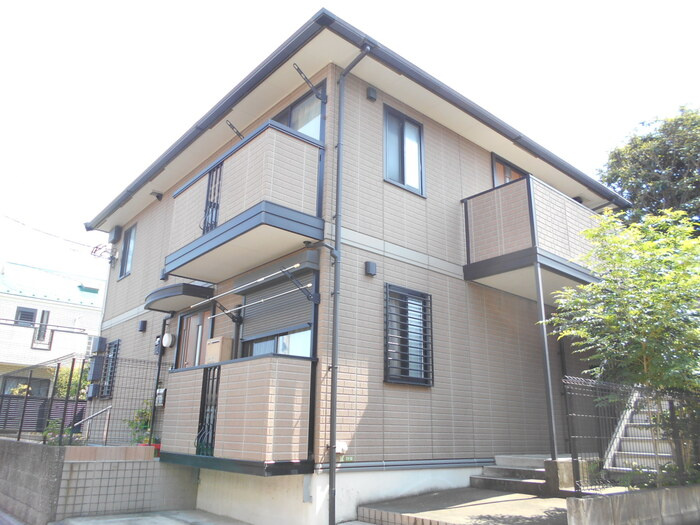 小石川ハイツの外観