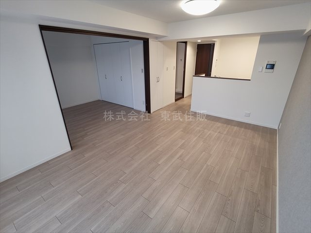 【居間・リビング】の画像