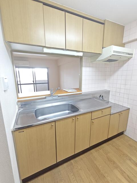 パークサイド長坂のキッチン