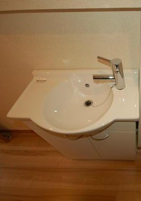 杉並区和田３丁目のアパートの洗面所