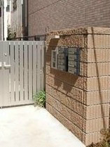 杉並区和田３丁目のアパートのエントランス