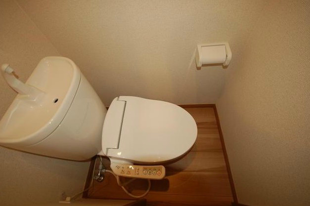 杉並区和田３丁目のアパートのトイレ