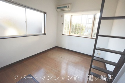 【寝室】 | クレスト