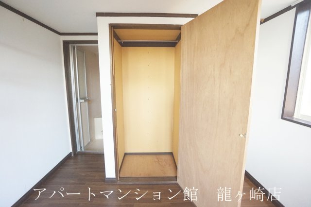 クレストの収納