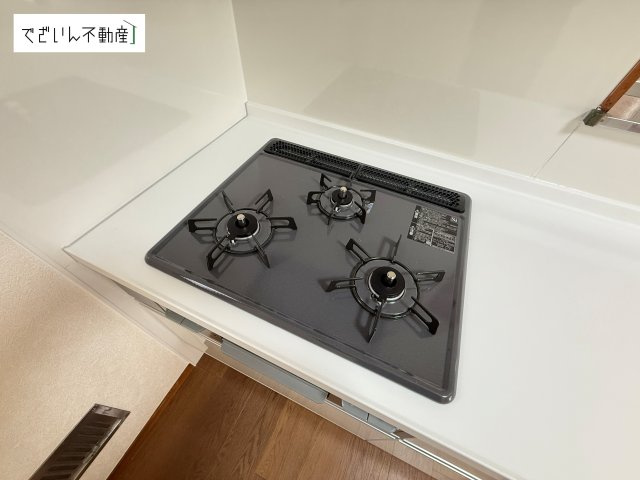 【キッチン】 | 久喜市栄1丁目　中古住宅   | 現地(2026年3月撮影)