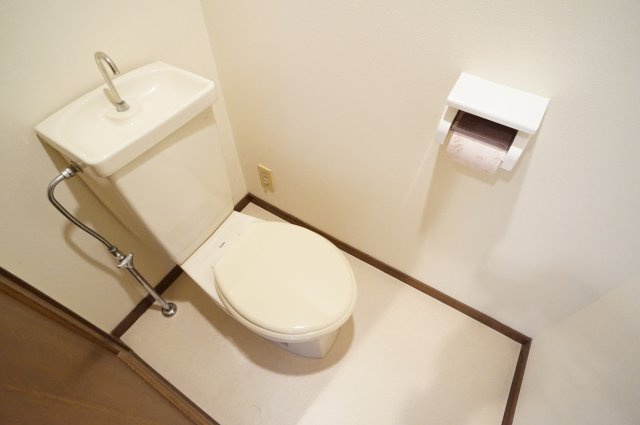 メゾンイン宝塚のトイレ