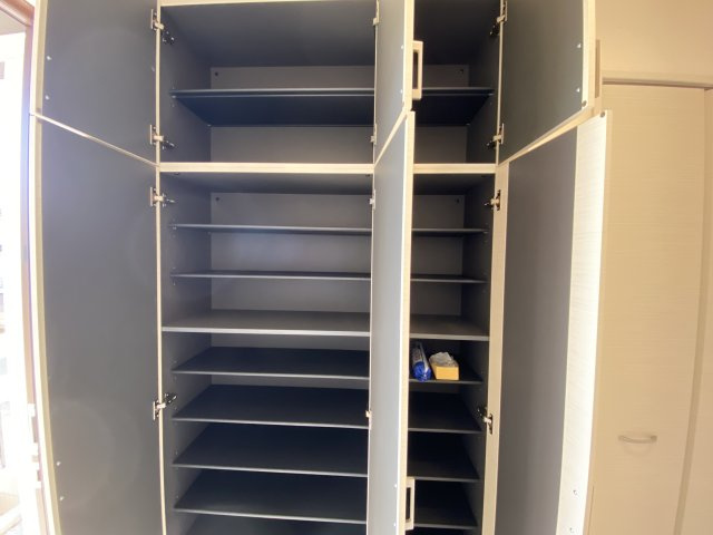所沢市下安松 全11棟の収納