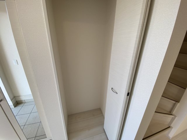 所沢市下安松 全11棟の収納