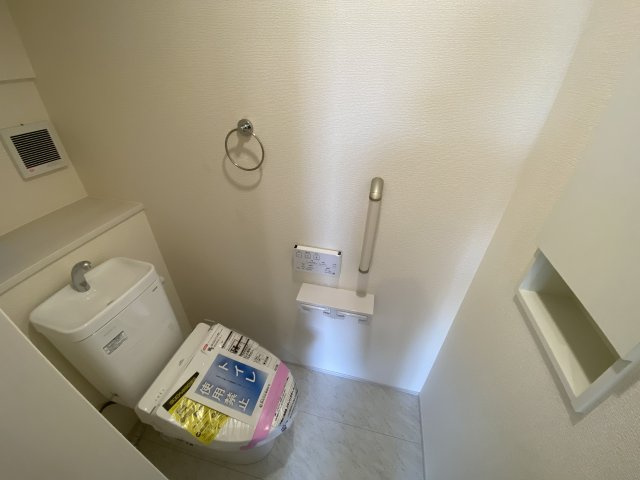 所沢市下安松 全11棟のトイレ