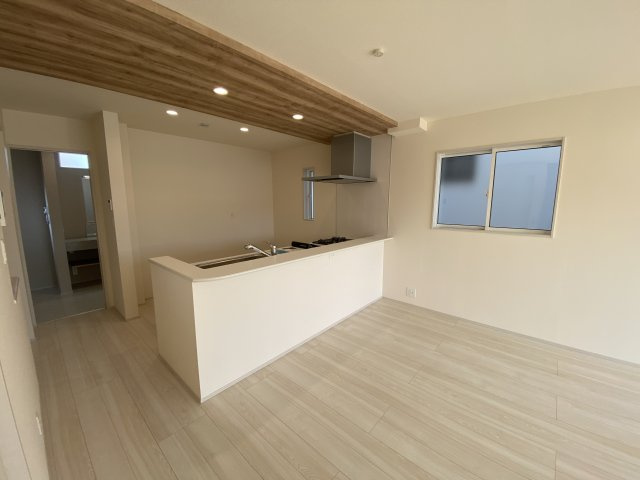 所沢市下安松 全11棟の居間・リビング