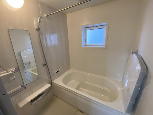 所沢市下安松 全11棟の浴室