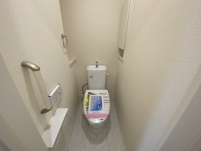 所沢市下安松 全11棟のトイレ