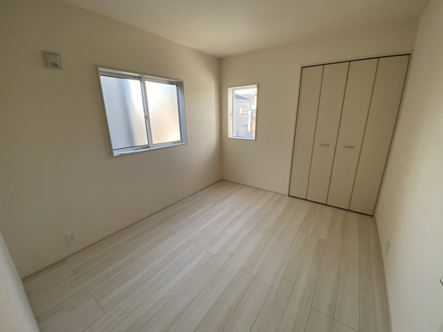 所沢市下安松 全11棟の洋室