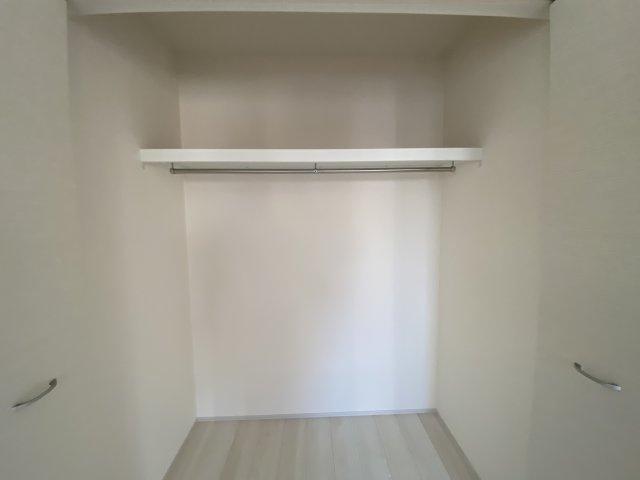 所沢市下安松 全11棟の収納