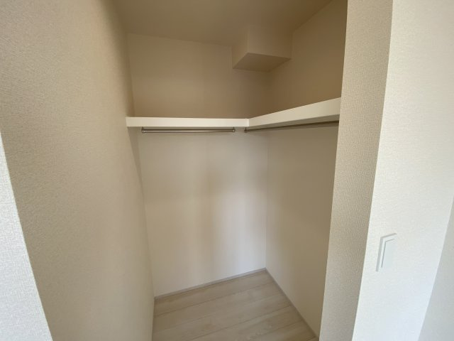 所沢市下安松 全11棟の収納