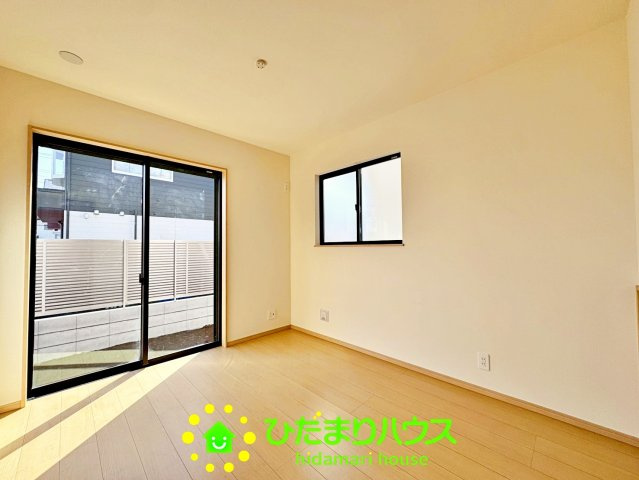 久喜市青毛１丁目6番　新築一戸建て　Dの洋室