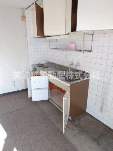 ６６２７３　メゾンファミール岐阜のキッチン