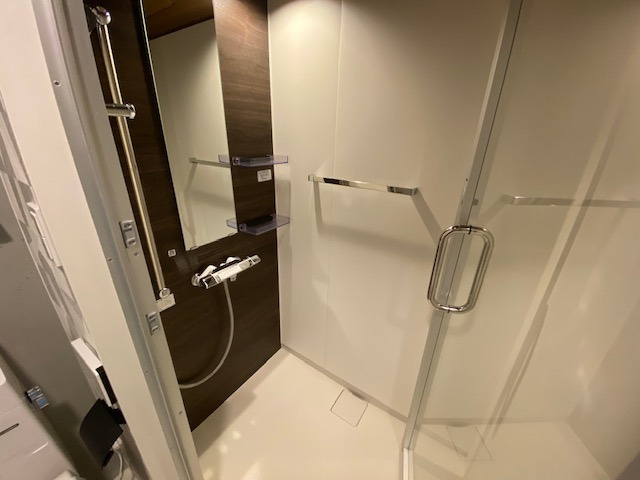 COCOFLAT東高円寺のシャワールーム