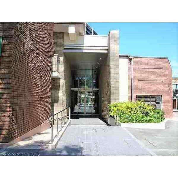 ザ・ライオンズ久留米ウェリスタワーのエントランス|毎日通るエントランスはこのようになっています