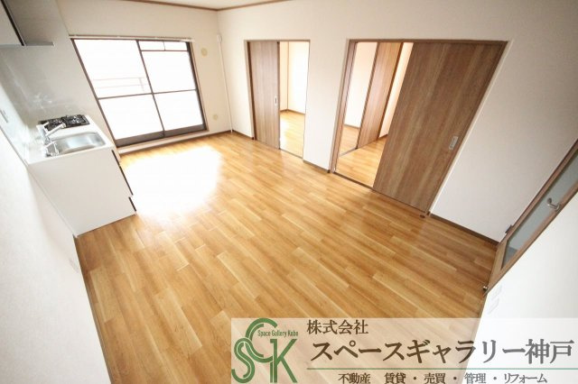 コーポ久兼の居間・リビング|※お部屋により仕様が異なる場合があります※