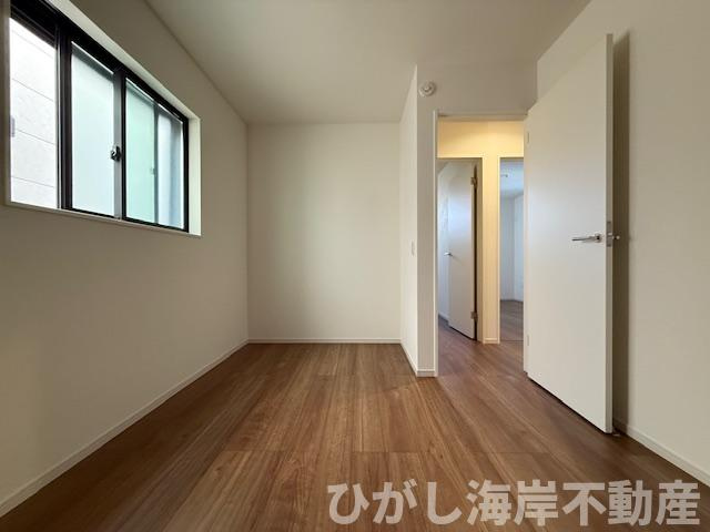 茅ヶ崎市柳島2丁目　新築戸建　全２棟の内装|5.5帖　納戸