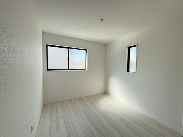 【洋室】 | 熊谷市肥塚　GRAFARE 新築戸建　全1棟