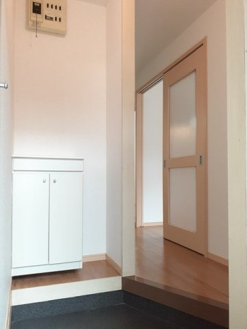 ボヌール栄の玄関