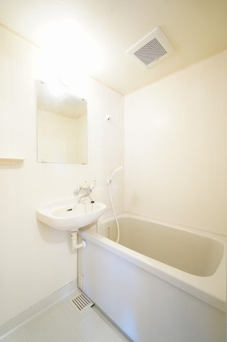 ベル・コモンズの浴室