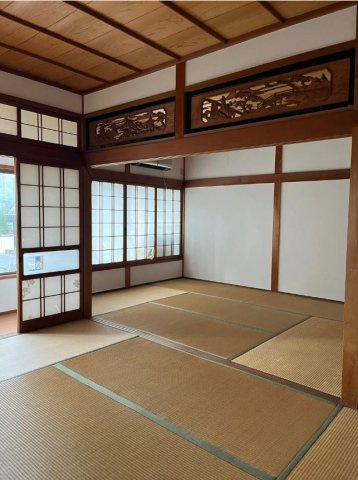 花園テナントの和室