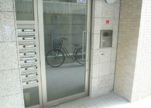 【エントランス】 | ロイヤルライオンヴィレッジＰＡＲＴ６