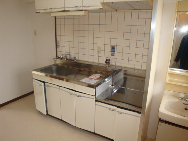 メゾンイン宝塚のキッチン