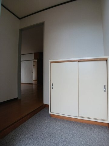 サンハイツ執行の玄関