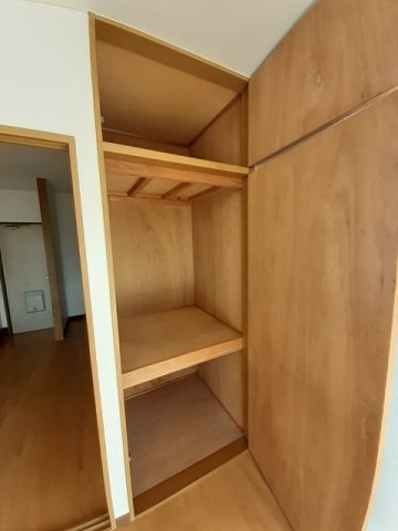 レビュー弐番館の収納