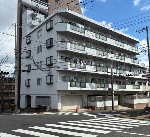 メゾン西灘