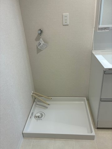 メゾン西灘のランドリースペース