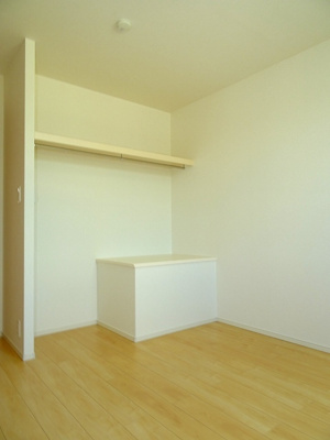 【収納】 | ヴィオレッタ | オープンクローゼット