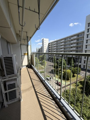 【バルコニー】 | 東大和グリーンタウン3号棟 | 南向きの明るいバルコニーです。
