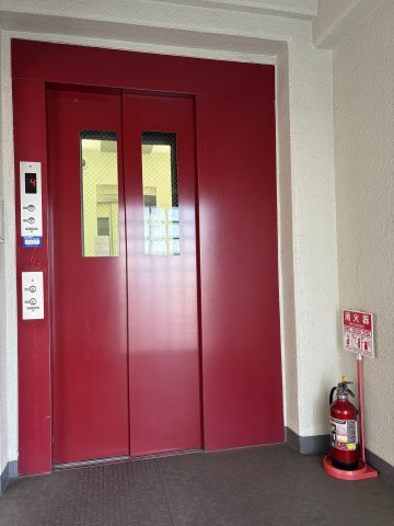 【その他共用部分】 | 東大和グリーンタウン3号棟 | 所在階のエレベーターです。