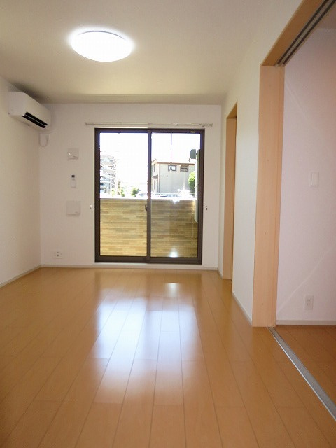 ベルコロレⅡの居間・リビング