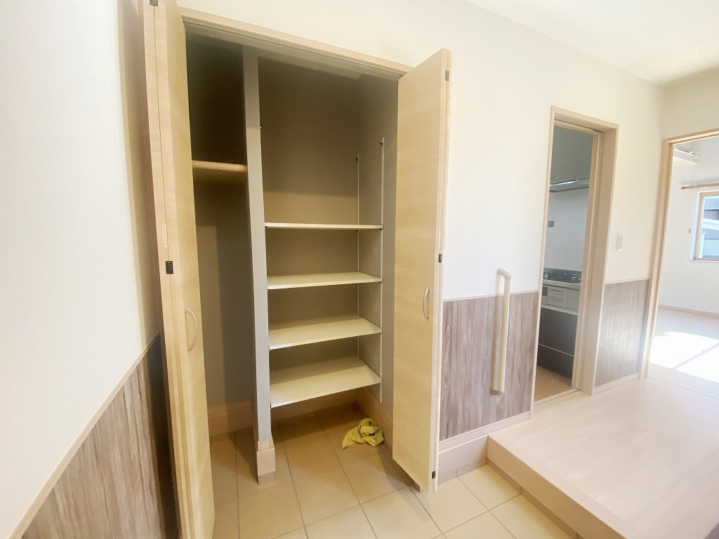 錦町5丁目戸建ての収納|シューズインクローゼット