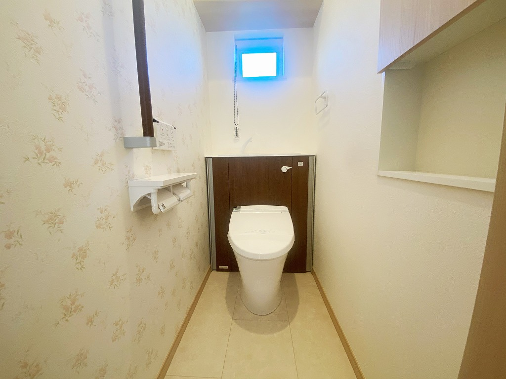 錦町5丁目戸建てのトイレ