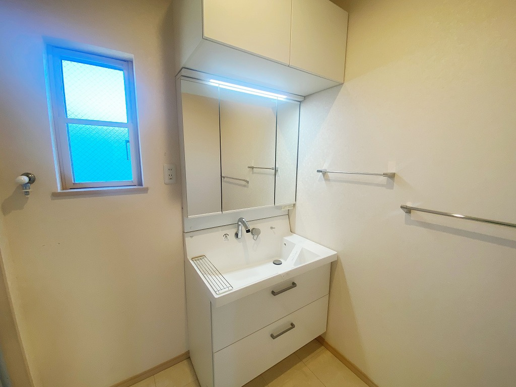 錦町5丁目戸建ての洗面所