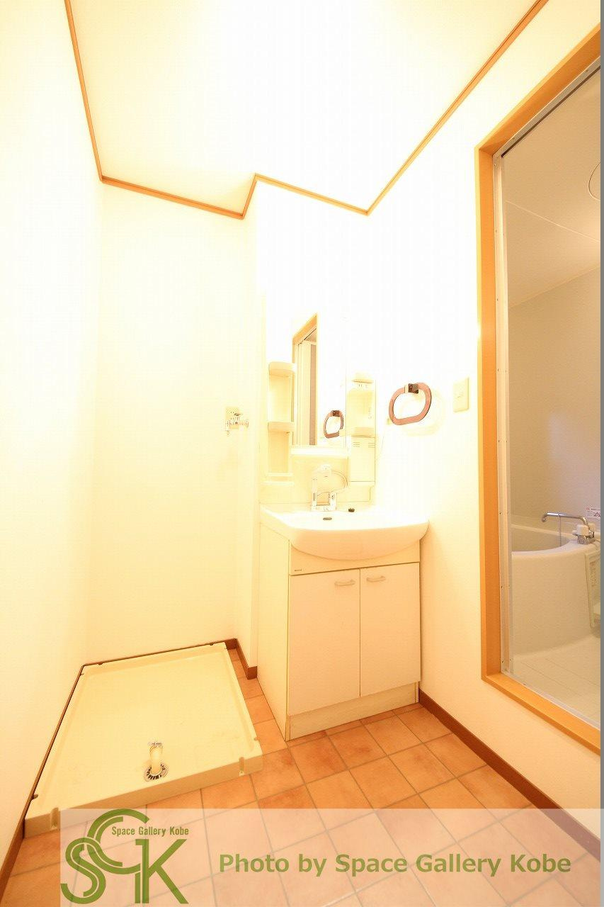 プランドールMITANI　E棟の洗面所|※お部屋により仕様が異なる可能性があります。