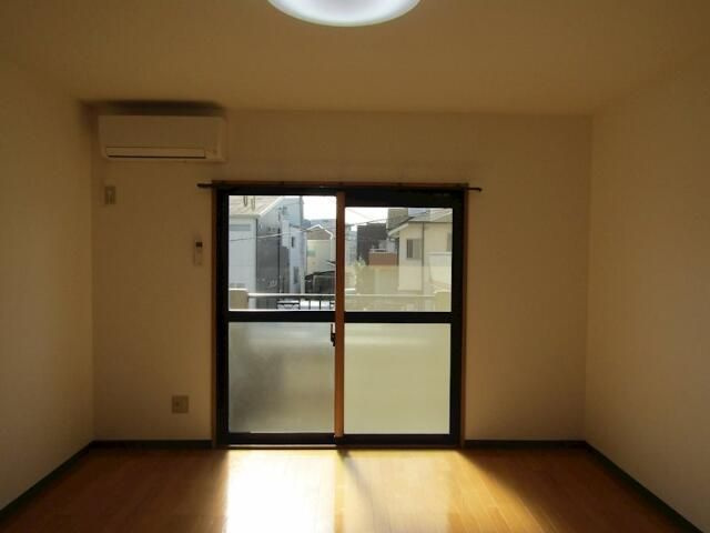 ルーシッドコートの居間・リビング