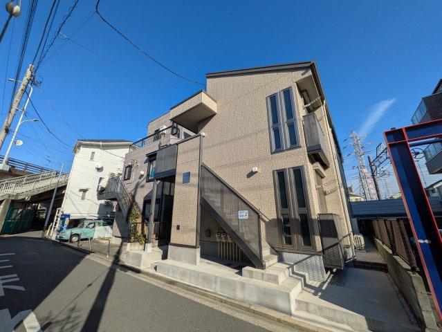 ラ・プルミエール