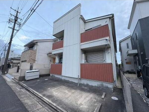 クレフラスト鶴里