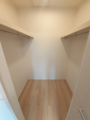 トレスプエンテ　Ⅱの収納