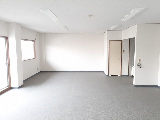 秋山ビルのその他