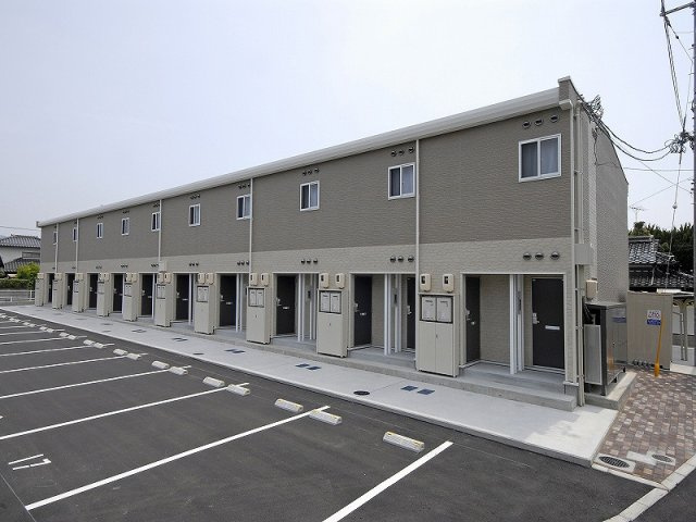 レオパレスソルの外観